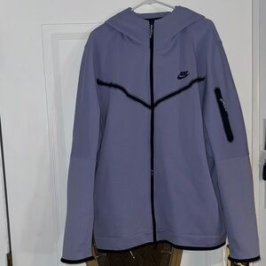 Nike Tech Men’s Zipup hoodie